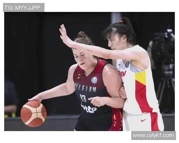 成都女篮姚明引领女子篮球新风潮助力中国篮球崛起与发展